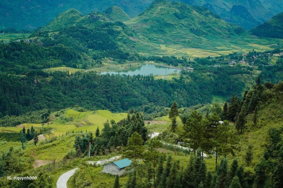 Homestay Hong Anh Dong Van  Εξωτερικό φωτογραφία